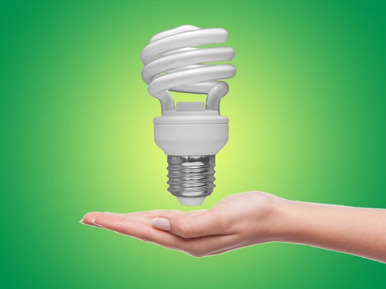 как да спестите от енергоспестяващи лампи